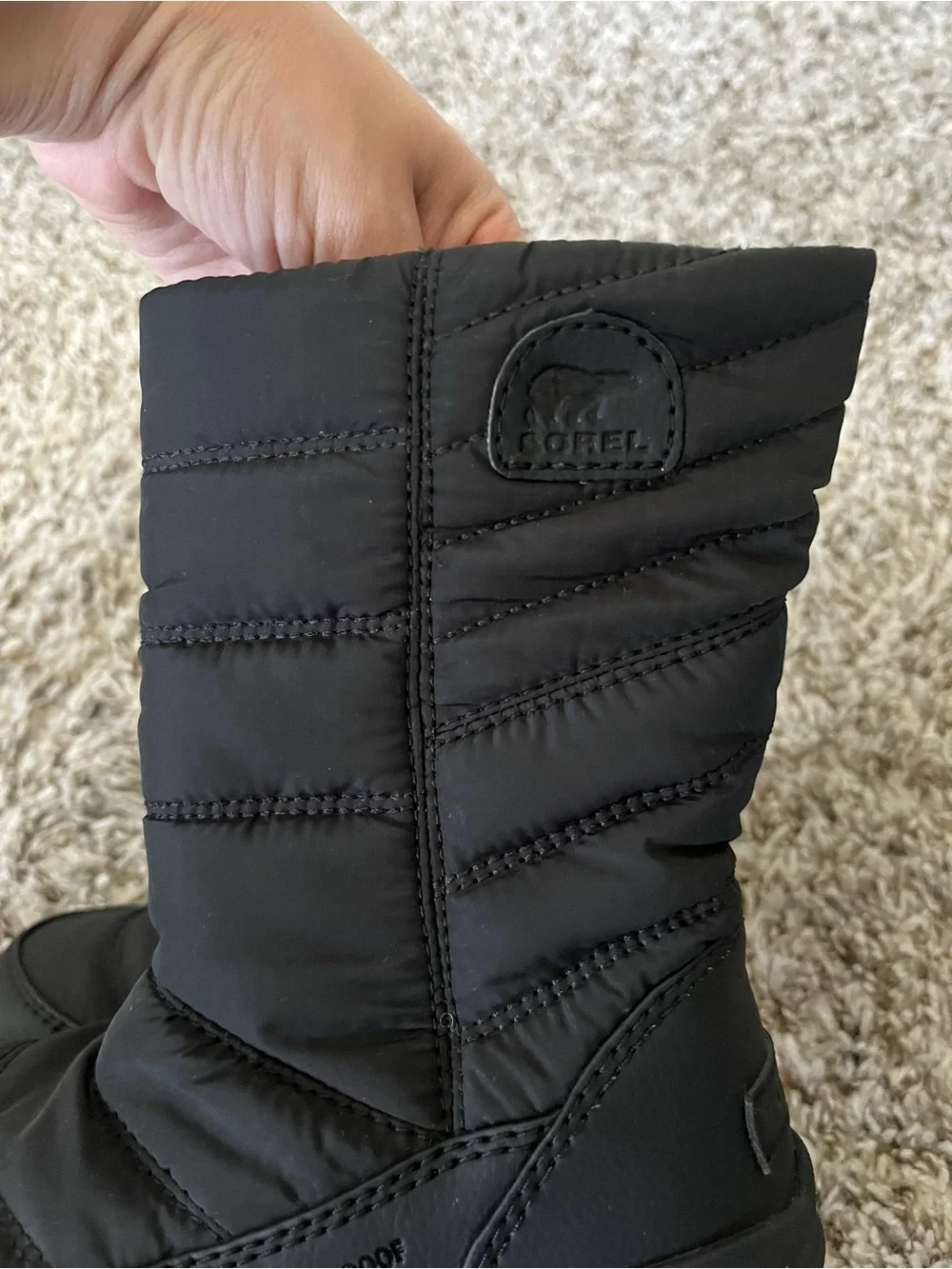 Sorel Black Quilted Slip-On Winter Boots in Black Children Size 11 NWOT